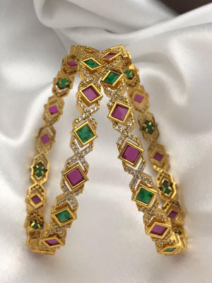Elegant Multicolor Antique Bangle Elegant Multicolor Antique Bangle