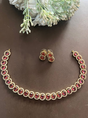Minimal Mossonaite chocker set Minimal Mossonaite chocker set