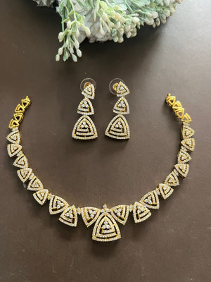 Triangular pattern AD set Triangular pattern AD set