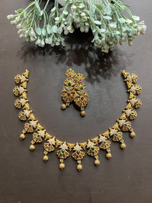 Non Idol Tradition Necklace Non Idol Tradition Necklace