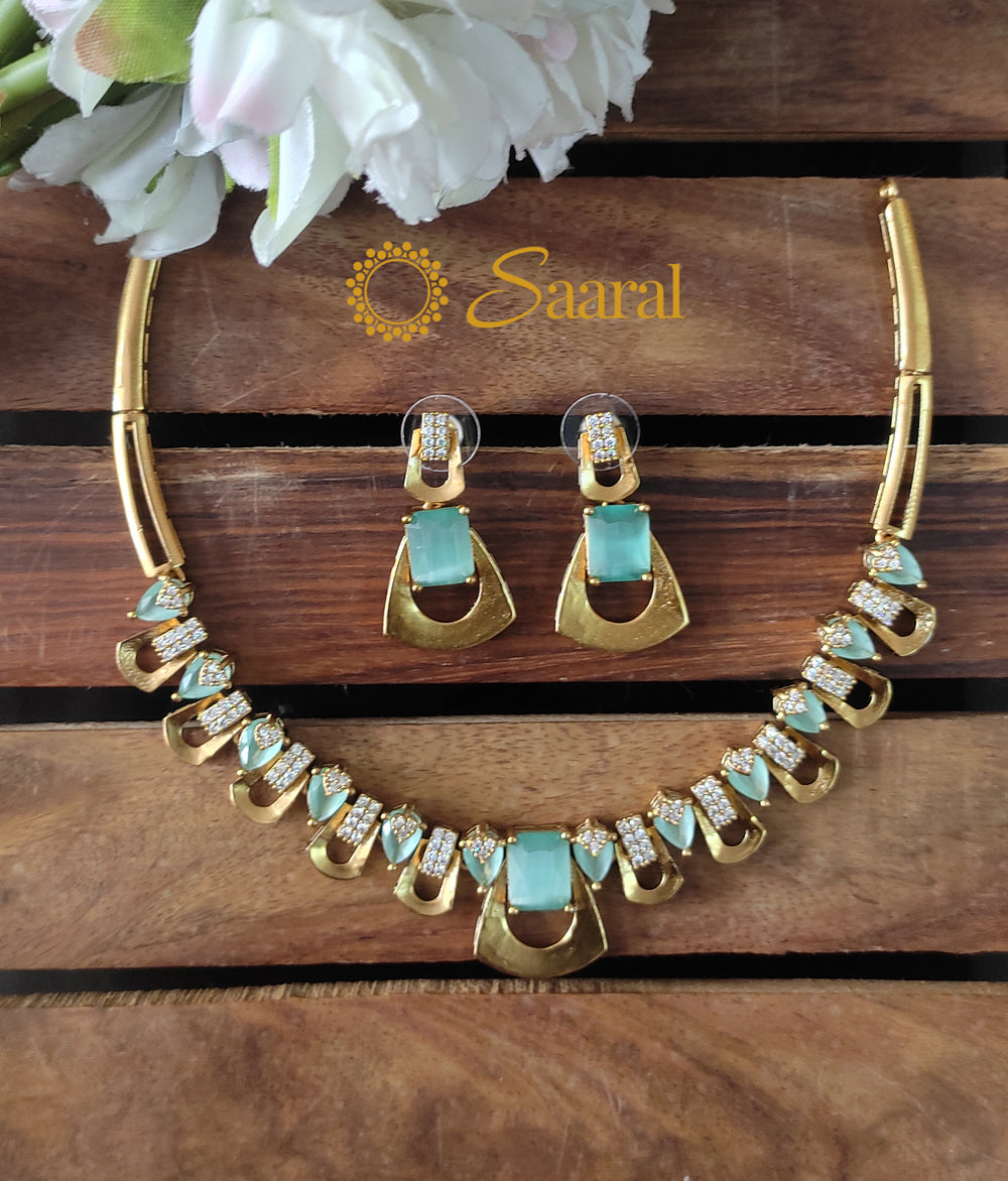 Hasli Beautiful Necklace