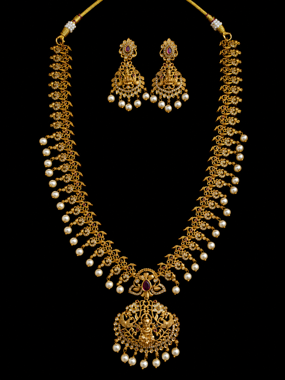Gorgeous Haram with hanging Beads