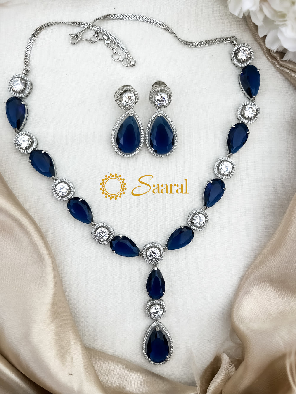 FREYA  Diamond  Necklace
