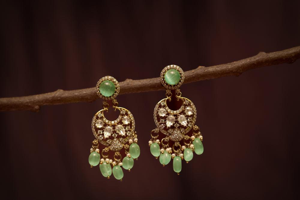 EMERALD BEADED DROP EARRING