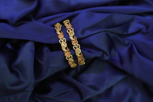ZIRCON PINK BANGLE