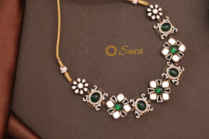 GREEN CHOKER