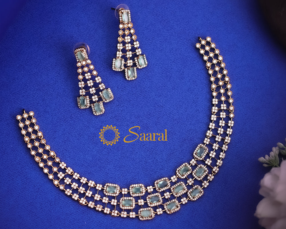 THREE Layer necklace with stone