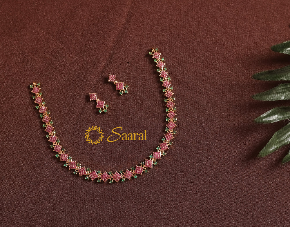 FLORAL PATTERN RUBY SET