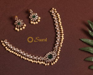 Pearl HangingTraditional green set