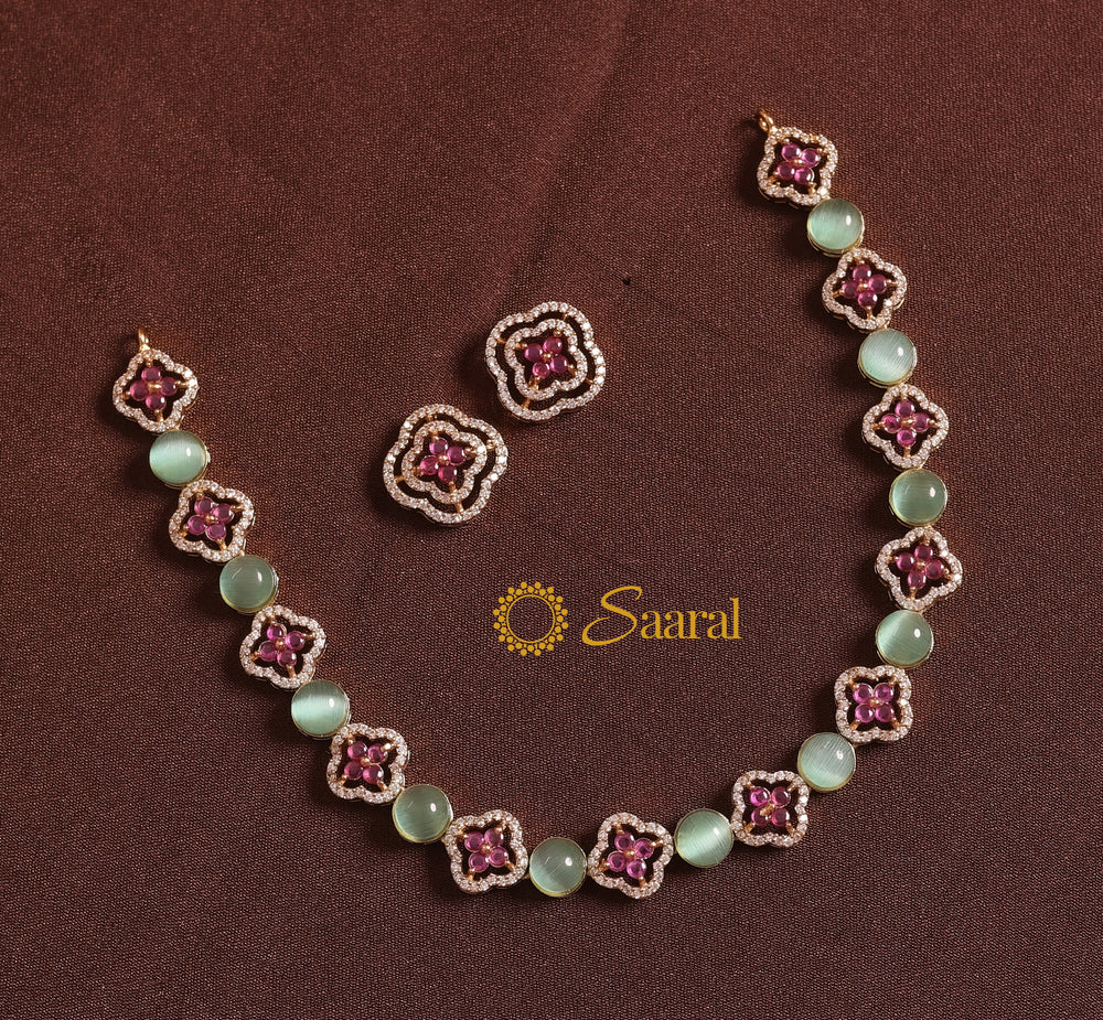 UNIQUE  Choker with Stunning stud