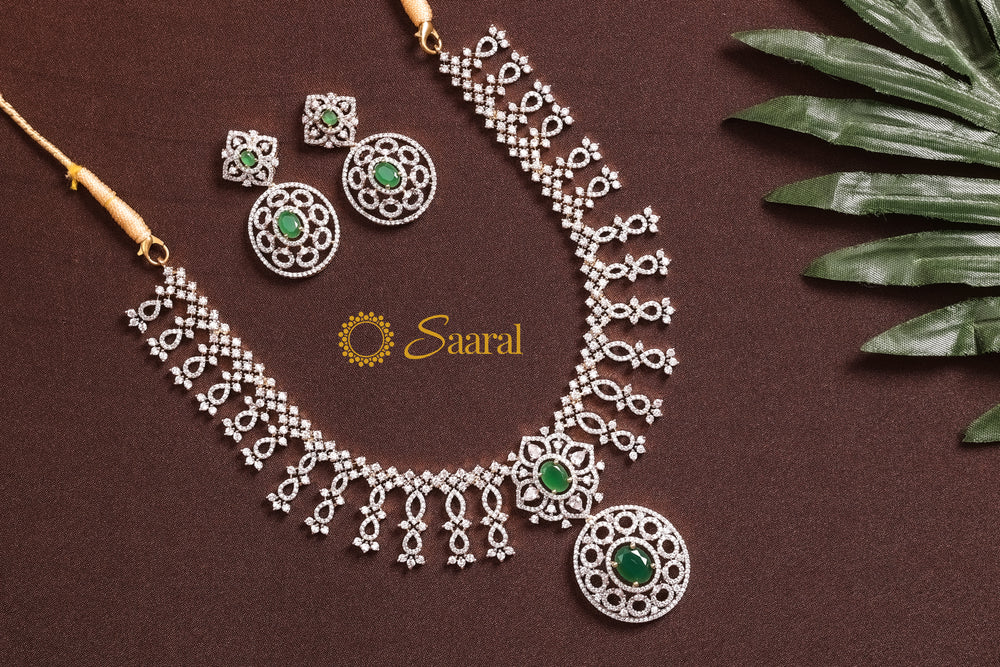 Stunning Heavy AD SET WITH Green Stone
