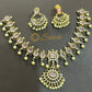 TRADITIONAL NECKLACE WITH PEARL HANGING