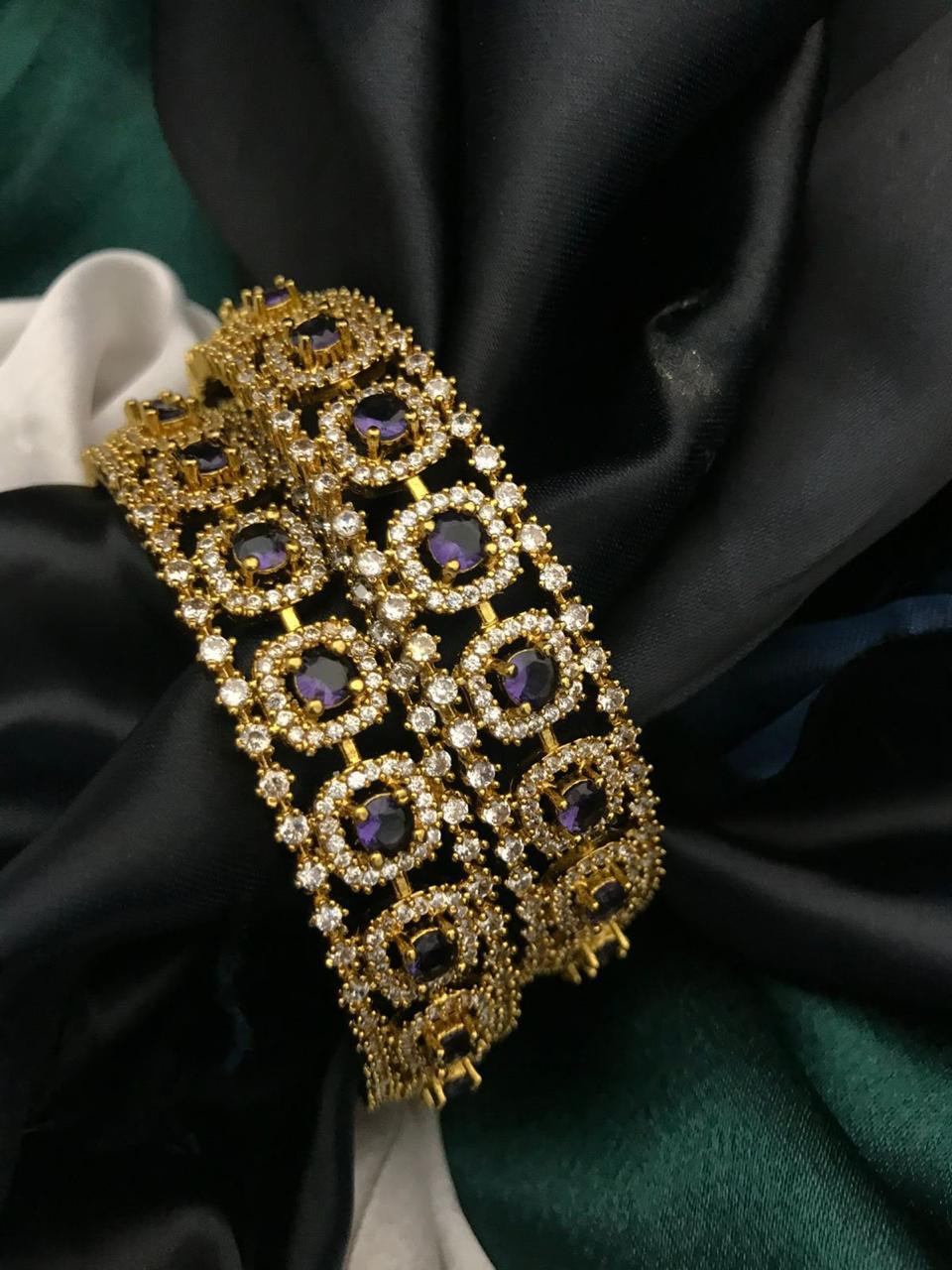 SquarE Pattern Purple Bangle