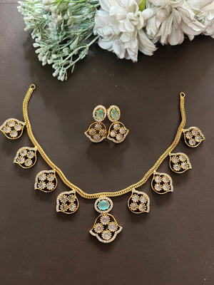 Traditional Hanging Pattern Necklace