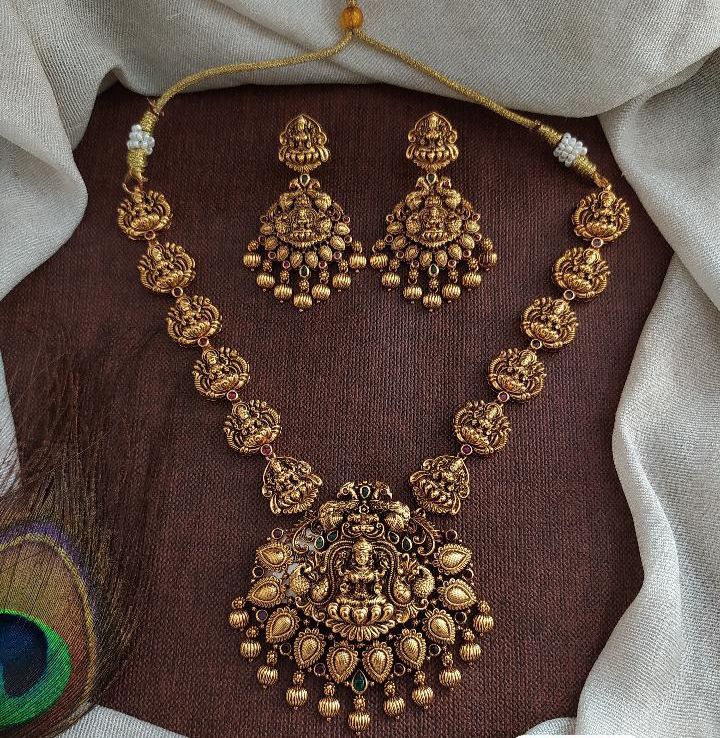 Trditional Lakshmi Pendat Necklace