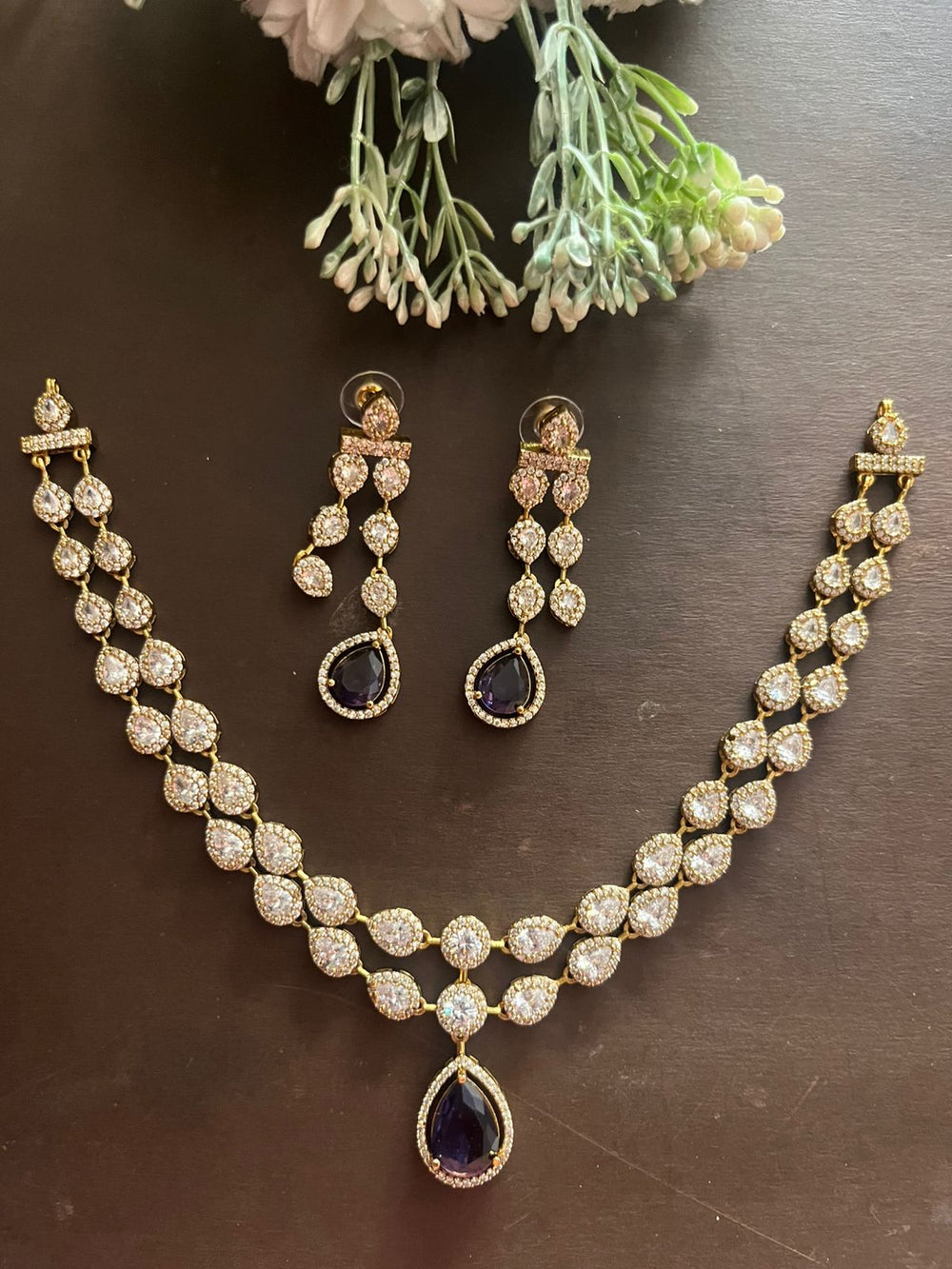 Gorgeous Two Layer Necklace