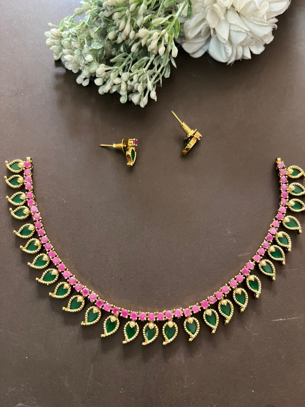 Traditional palakka green Neckset