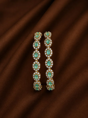 Stunning oval pattern AD bangle