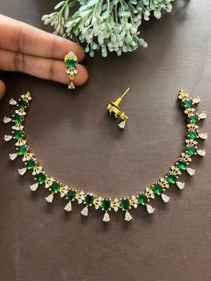 Elegant Minimal pieces with earring