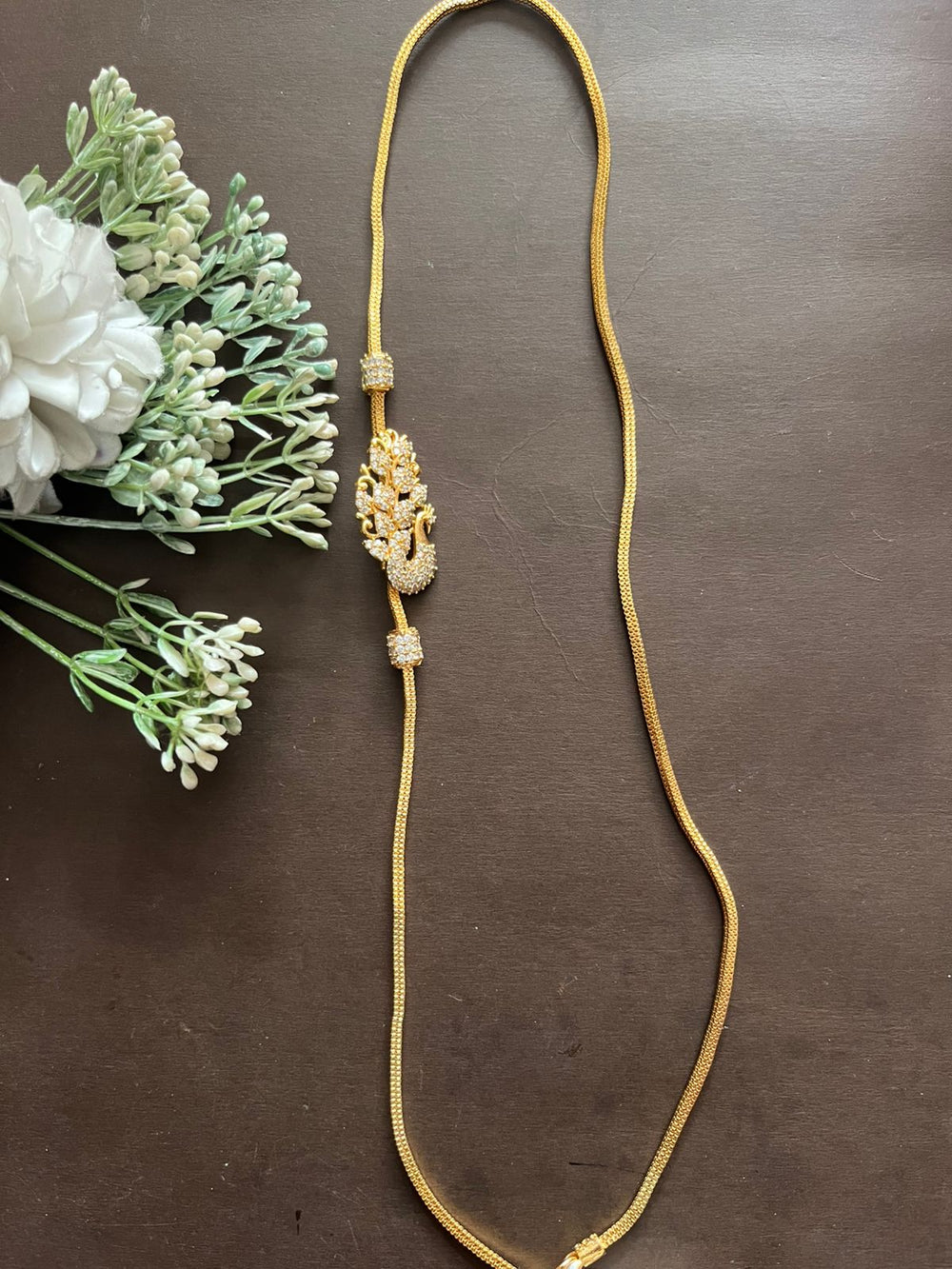 Mogappu with Peacock pattern